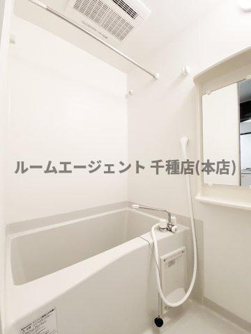 プレサンス鶴舞公園WESTの浴室