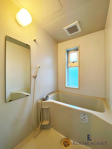 フローラル尾頭橋の浴室