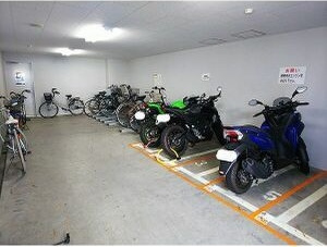 マリオン千種のエントランス