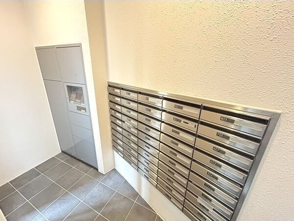 マリオン城西のエントランス