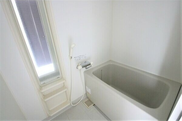 マリオン城西の浴室