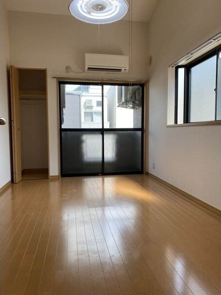 リバティー川名の居間・リビング