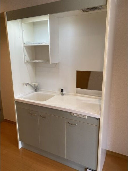 リバティー川名のキッチン