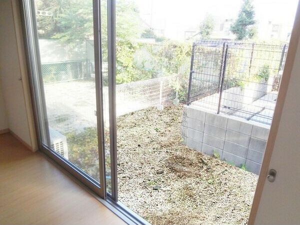 レジデンス桜山のバルコニー