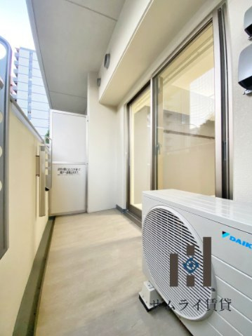 大須レジデンスのバルコニー|類似写真