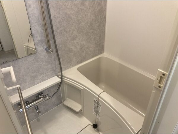 E-city大須の浴室