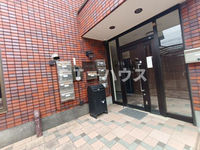 エクセルフラットのエントランス