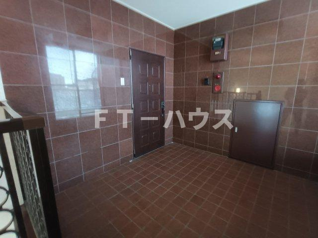 エクセルフラットのエントランス