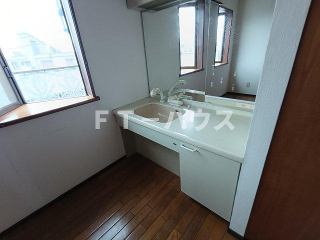 エクセルフラットの洗面所