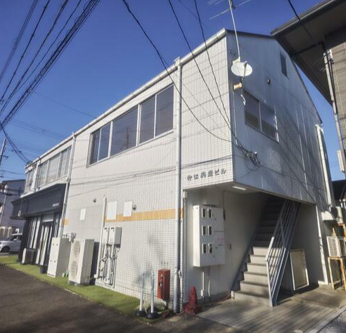 守山市守山６丁目の店舗事務所の外観