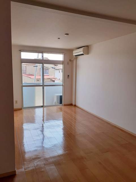 プラネット　Ⅰの居間・リビング