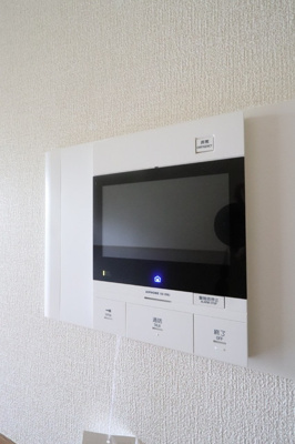 来訪者がすぐわかるＴＶモニターホン♪