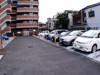 ★敷地内機械式駐車場★（空き状況・使用料等詳細はご確認下さい）