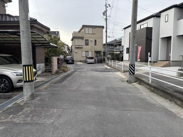 岡崎市寿町1期　全2棟・2号棟の前面道路含む現地写真|前面道路です。