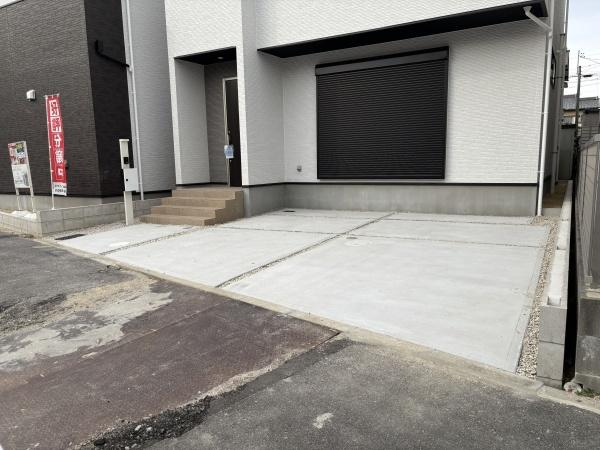 岡崎市寿町1期　全2棟・2号棟の駐車場|２台駐車できます！