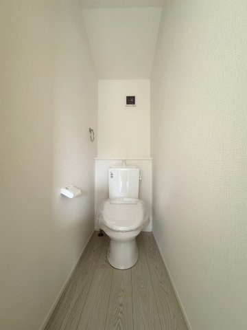  For.M Iーフォルムー小倉南区上貫2丁目4期　【小倉南区　新築戸建て】のトイレ|２階にもトイレ完備で助かりますね♪【小倉南区　新築戸建て】