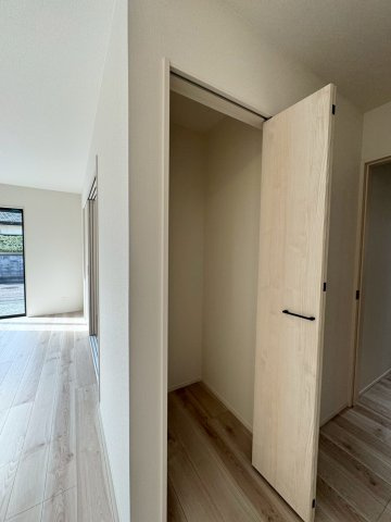  For.M Iーフォルムー小倉南区上貫2丁目4期　【小倉南区　新築戸建て】の収納|リビング収納完備で散らかるリビングもスッキリ♪