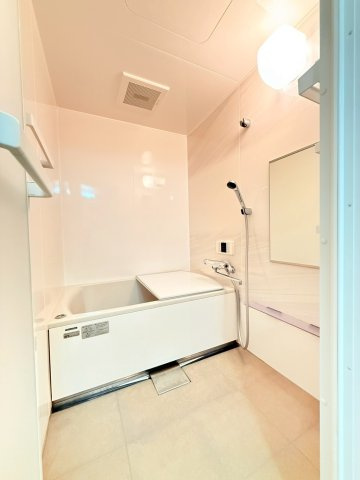 アビタシオン中津の浴室