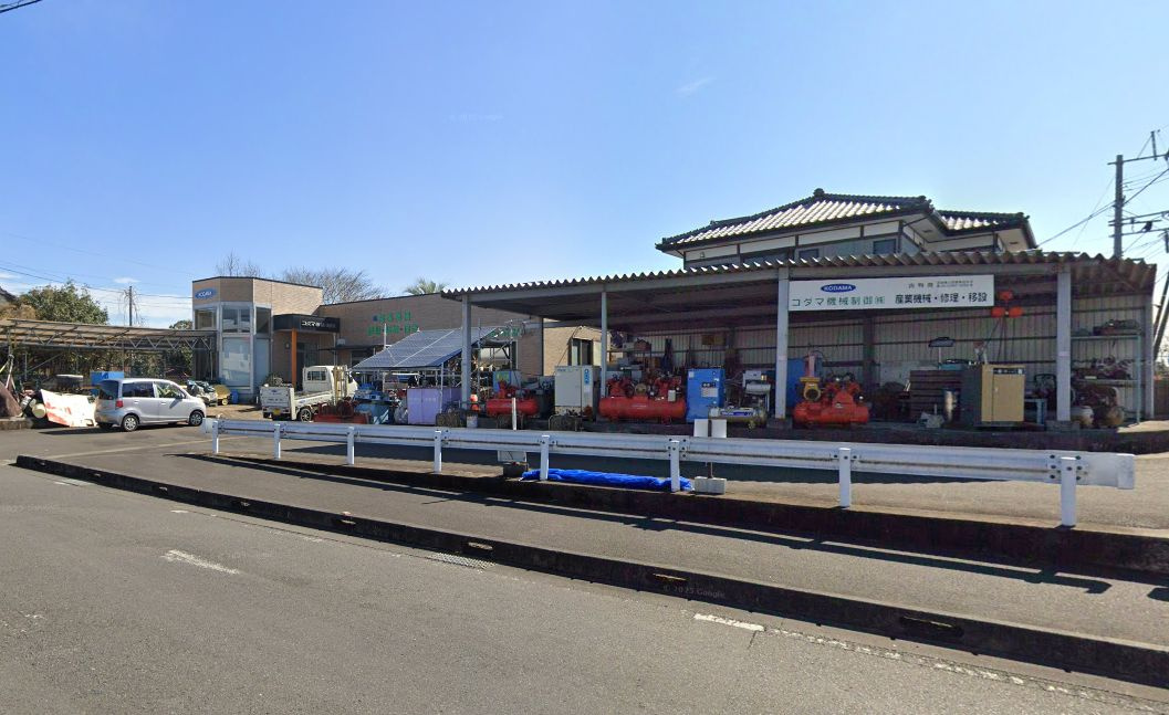 都城市南鷹尾町の事務所の外観