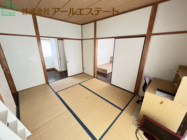 姫路市広畑区高浜町4丁目　　山陽電鉄「天満駅」徒歩5分の和室