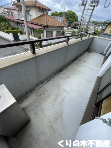 【バルコニー】 | センチュリーハイツ | 外からの目が気にならないバルコニーで洗濯物が干せます