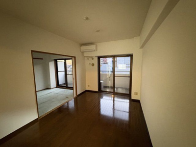 【居間・リビング】 | プランタン朝霞台 | 別のお部屋の写真です