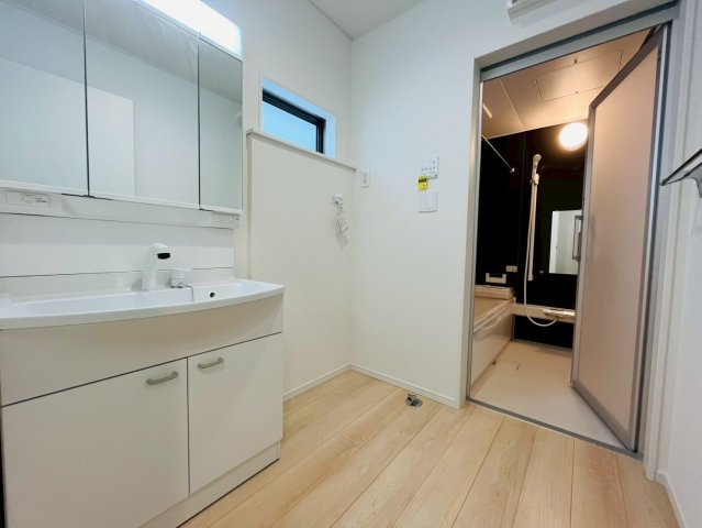 ♥♥うるま市石川第７-１号棟（全4棟）の独立洗面台|１号棟お気軽にお問い合わせください♪