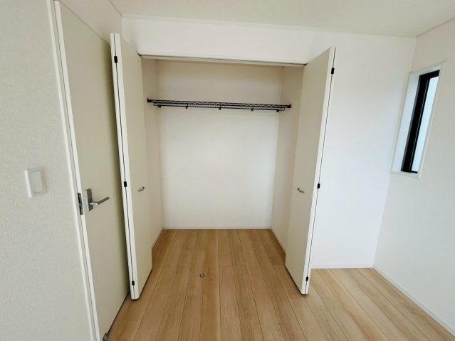 クレイドルガーデンうるま市石川第７-１号棟（全4棟）の収納|１号棟お気軽にお問い合わせください♪