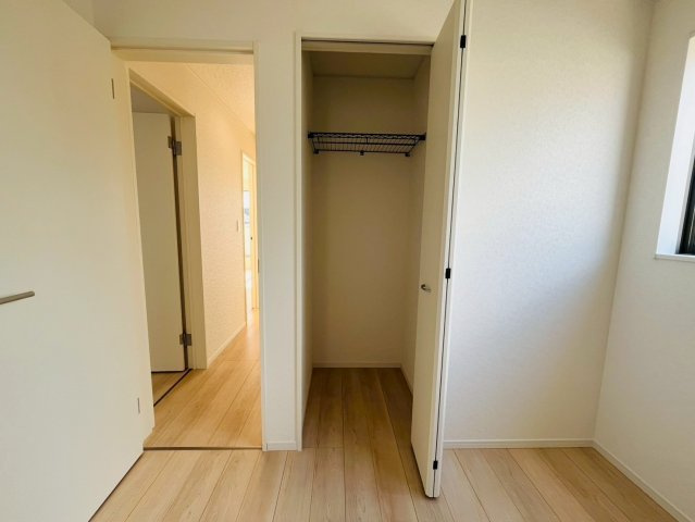 クレイドルガーデンうるま市石川第７-１号棟（全4棟）の玄関|１号棟お気軽にお問い合わせください♪