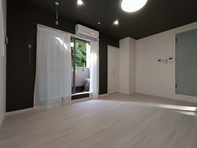 神戸市須磨区妙法寺字道正川のアパートの内装|洋室