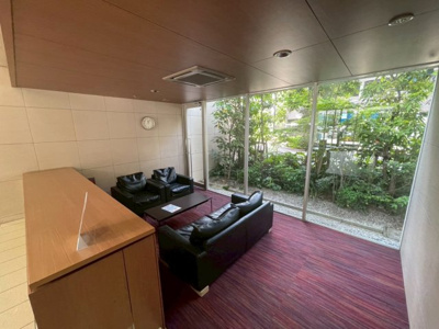 【エントランス】 | シャリエ鶴見緑地エルグレース