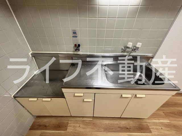 フローラルハイツ大興のキッチン|お料理しやすいキッチンです