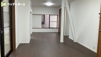 【居間・リビング】 | 越谷市大房　中古一戸建て