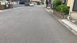 【前面道路含む現地写真】 | 越谷市大房　中古一戸建て