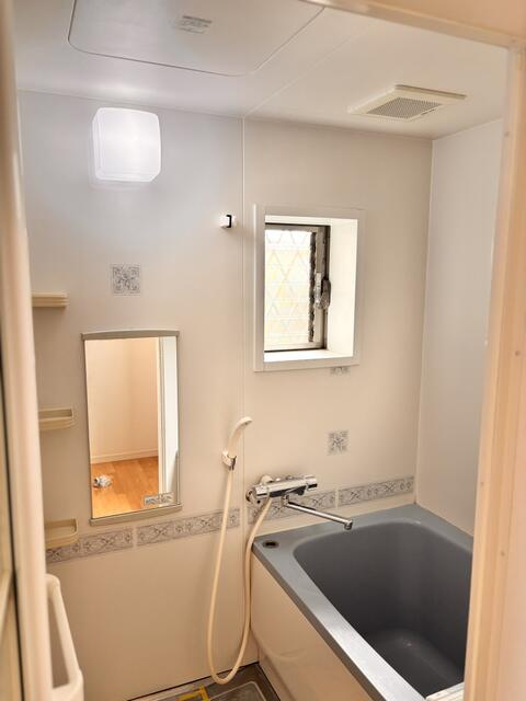 フォレストハウス鎌ヶ谷の浴室