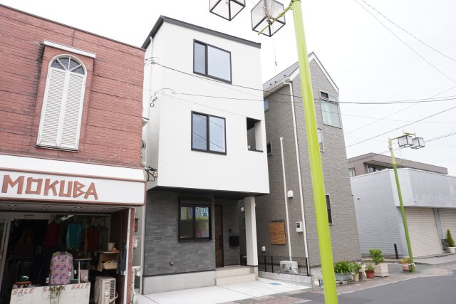 越谷市蒲生旭町 新築分譲住宅の外観