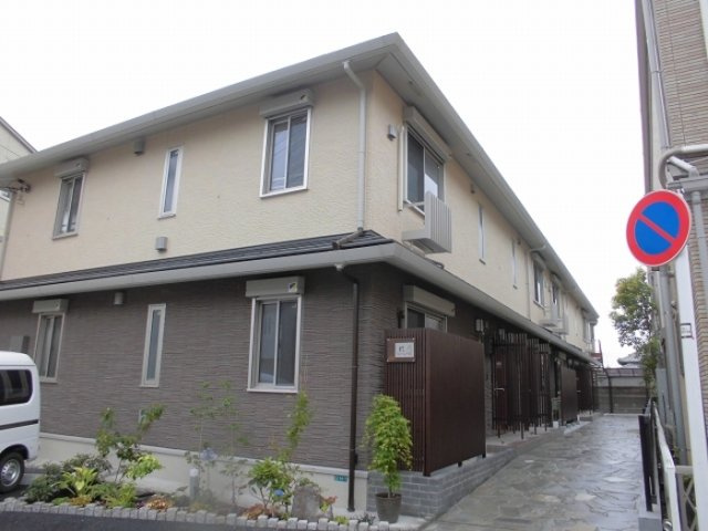 椚の外観