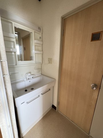 ファームハウスⅡの洗面所