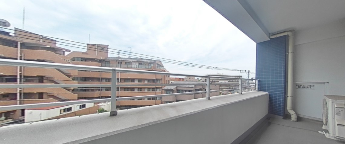 クレッセント武蔵小杉グランデイズ壱番館のバルコニー