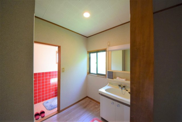 【洗面所】 | 熱海市緑ガ丘町　戸建