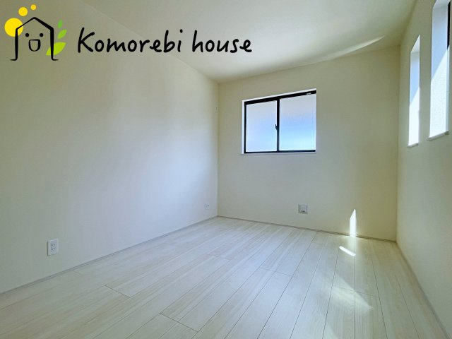 伊奈町小室1250番　新築一戸建て　ハートフルタウン　Aの洋室