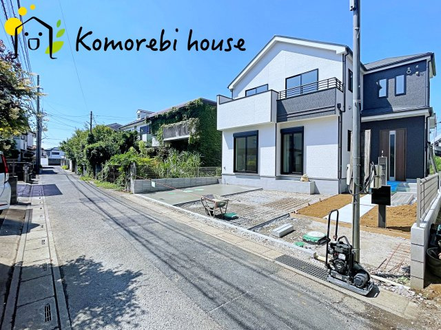 伊奈町小室1250番　新築一戸建て　ハートフルタウン　Aの前面道路含む現地写真|撮影：'25/08/19