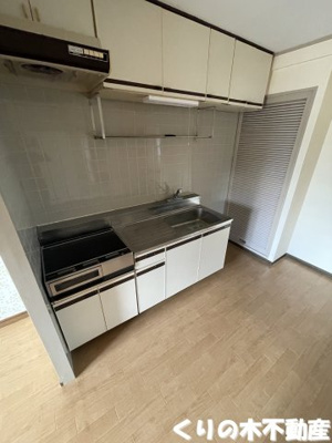 【キッチン】 | センチュリーハイツ | お料理しやすいキッチンです