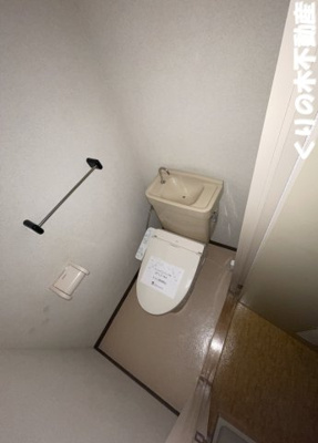 【トイレ】 | センチュリーハイツ | コンパクトで使いやすいトイレです