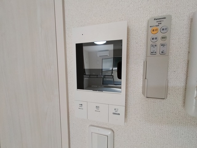 神戸市兵庫区本町１丁目のアパートのセキュリティ|TV付インターフォン