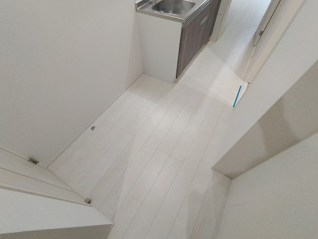 神戸市兵庫区本町１丁目のアパート