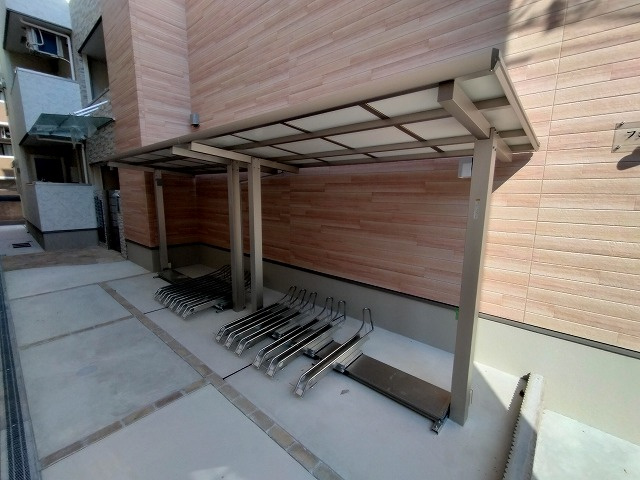 神戸市兵庫区本町１丁目のアパート