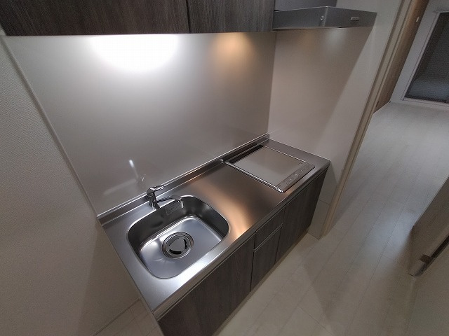 神戸市兵庫区本町１丁目のアパートのキッチン|システムキッチン（IH２口）