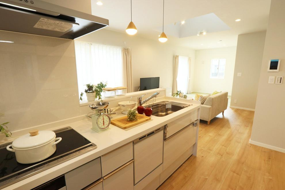 栃木市箱森町　新築戸建2-5のキッチン