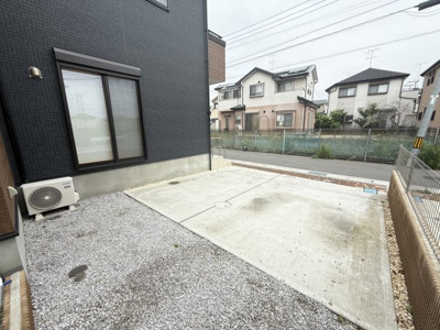 【駐車場】 | （未公開物件！弊社限定物件）築２年角地５LDK戸建て物件♪